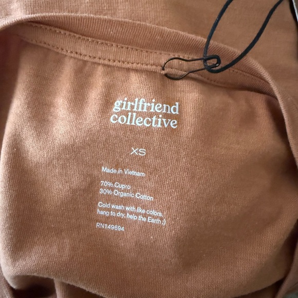 Girlfriend Collective Terracotta Boxy Crop Top - XS - NWT - Picture 4 of 4